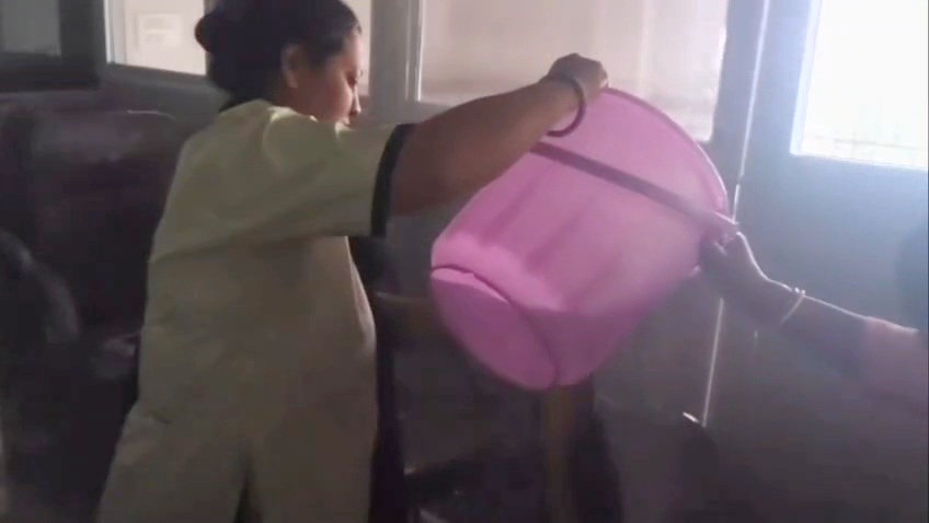 बेगूसराय सदर अस्पताल के चिल्ड्रेन वार्ड में शॉर्ट सर्किट से लगी आग, तत्परता से टला बड़ा हादसा 3