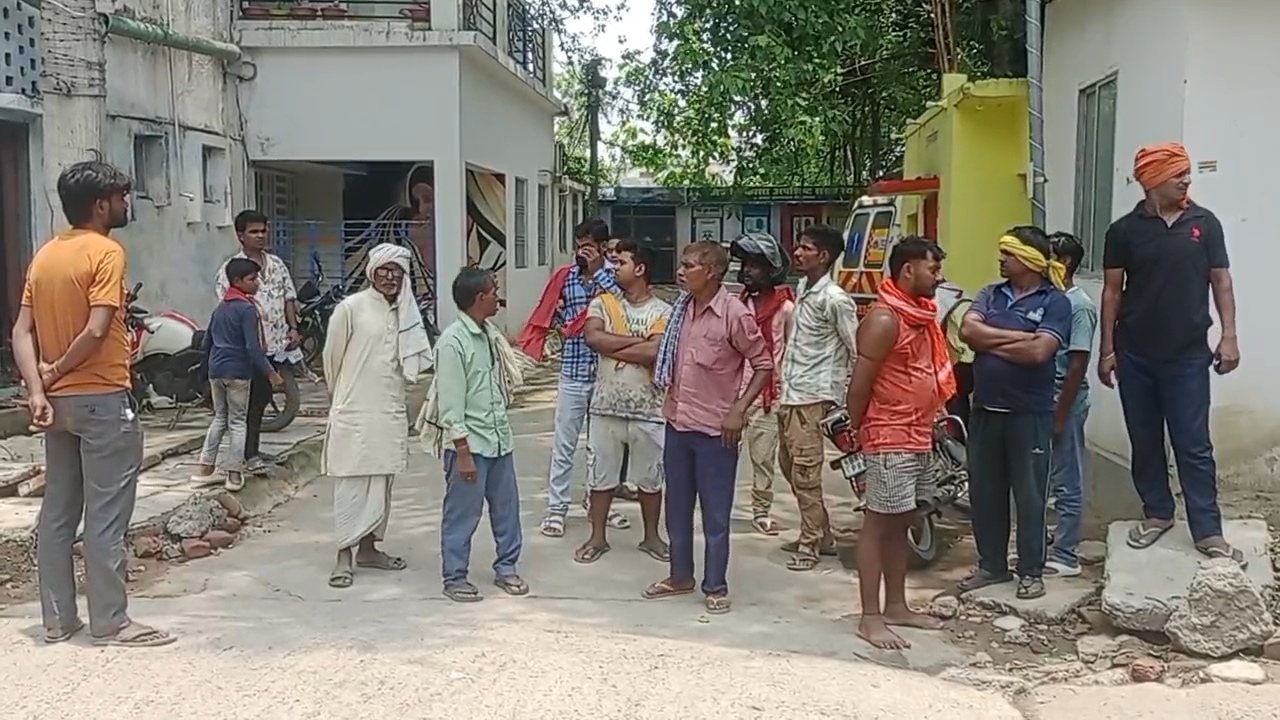 बेगूसराय में संदिग्ध मौत से सनसनी: जमीन विवाद में पड़ोसी पर गला दबाकर हत्या का आरोप, जांच में जुटी पुलिस 2