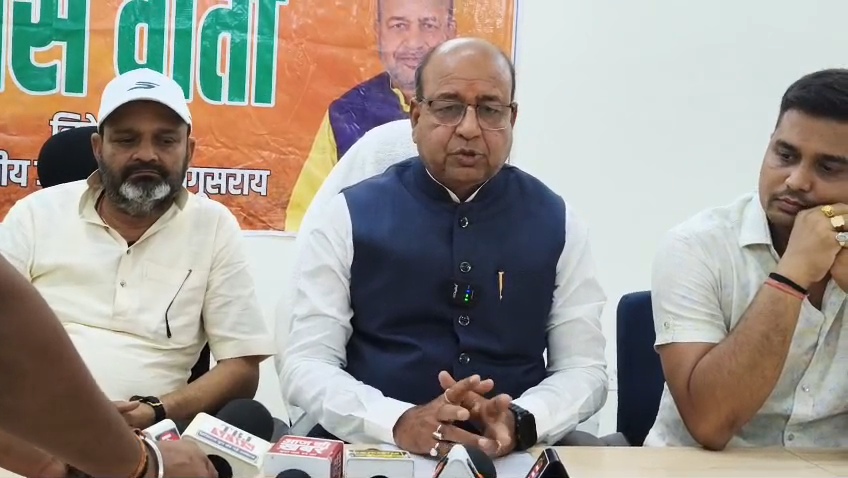 प्रधानमंत्री मोदी के 12 वर्षों का कार्यकाल बेमिसाल: मंत्री अरुण शंकर प्रसाद ने बेगूसराय में गिनाईं सरकार की उपलब्धियां 4