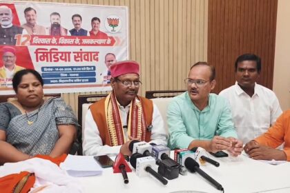 बिहारशरीफ में बीजेपी की प्रेस वार्ता, मोदी सरकार के 12 साल की उपलब्धियां गिनाईं, शिक्षा सड़क बिजली पानी सुरक्षा समेत कई क्षेत्रों में हुआ काम 10