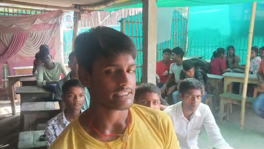 समस्तीपुर: कोचिंग संस्थान में बड़ी चोरी, नकद समेत हजारों की संपत्ति पर चोरों ने किया हाथ साफ,इलाके में दहशत 3