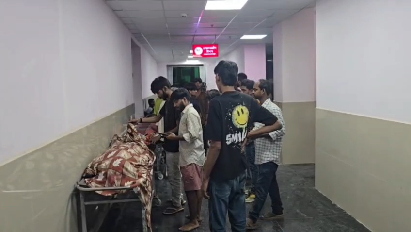 बेगूसराय में भीषण सड़क हादसा: आमने-सामने टकराईं दो स्कॉर्पियो, 3 युवकों की मौत, 9 से अधिक घायल 2