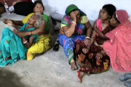 बेगूसराय में तेज रफ्तार का कहर: दो बाइकों की भीषण टक्कर में युवक की मौके पर ही मौत, 3 गंभीर रूप से घायल 21