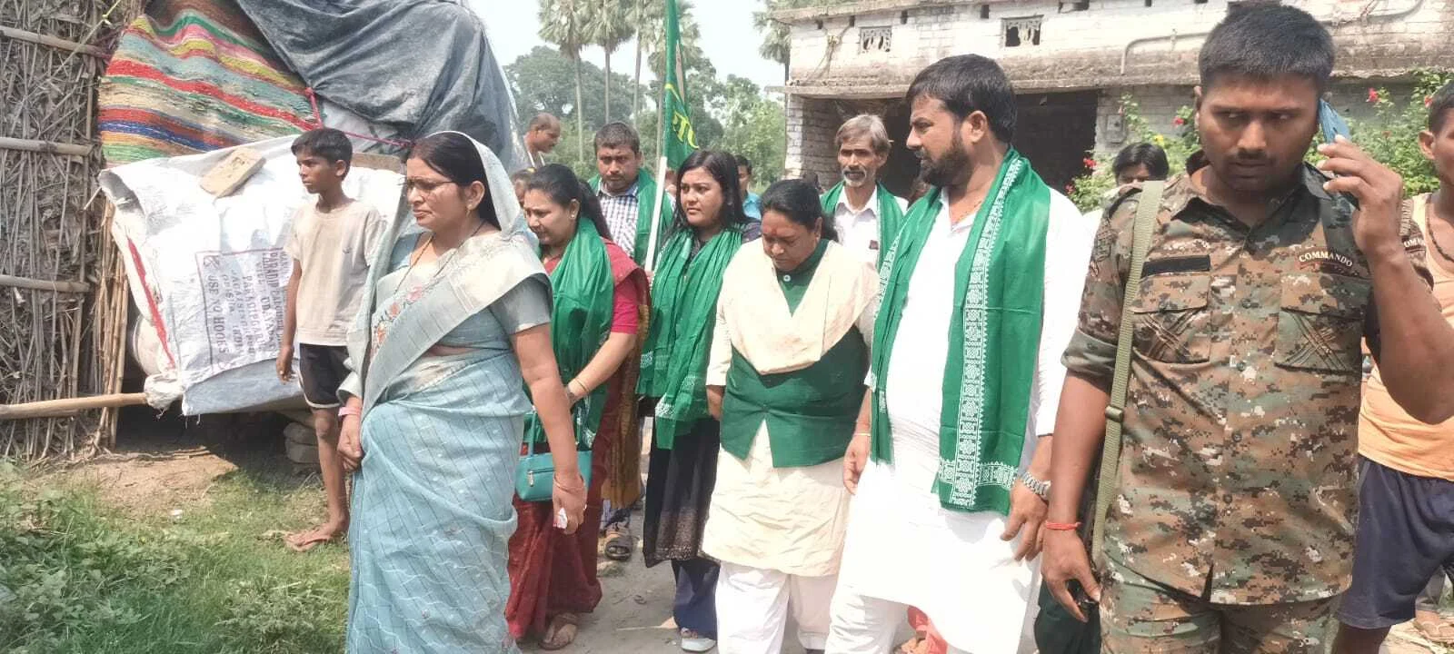 'डबल इंजन सरकार में 4 साल की बच्ची भी सुरक्षित नहीं': बछवाड़ा में पीड़ित परिजनों से मिलकर बरसीं राजद नेता उर्मिला ठाकुर 2