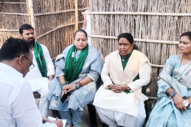 'डबल इंजन सरकार में 4 साल की बच्ची भी सुरक्षित नहीं': बछवाड़ा में पीड़ित परिजनों से मिलकर बरसीं राजद नेता उर्मिला ठाकुर 9