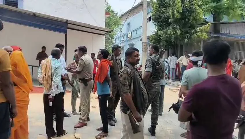 बेगूसराय: सिमरिया घाट पर गंगा स्नान के दौरान डूबा श्रद्धालु, समस्तीपुर के युवक की दर्दनाक मौत 3