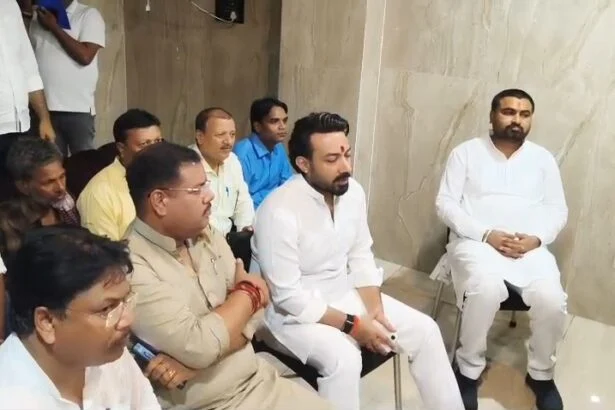 खगड़िया के चौथम में दुस्साहस: एक ही परिवार के 4 लोगों को बंधक बना धारदार हथियार से काटा, महिला की मौत, 3 गंभीर 1