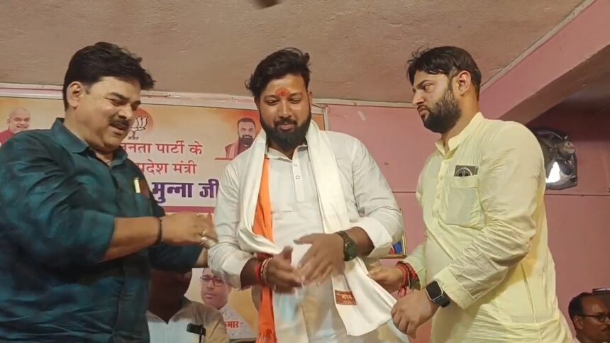 नालंदा: परवलपुर पहुंचे भाजपा प्रदेश मंत्री संजय कुमार 'मुन्ना जी', कार्यकर्ताओं ने किया जोरदार स्वागत 1