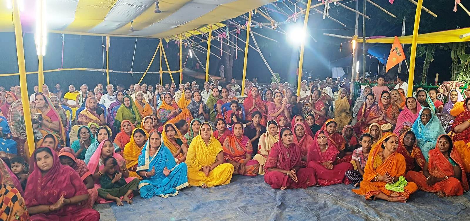महिनाथ स्थान वीरपुर में श्रीविष्णु महायज्ञ व श्रीमद्भागवत कथा शुरू, कथा सुनने उमड़ी श्रद्धालुओं की भारी भीड़ 2