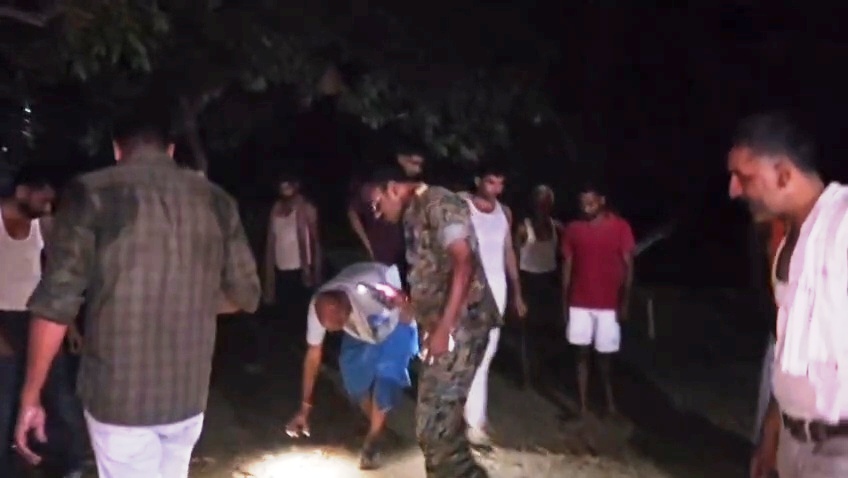 बेगूसराय में गोलियों की तड़तड़ाहट से दहला इलाका: दो पक्षों में ताबड़तोड़ फायरिंग, एक को लगी गोली; मौके से भारी मात्रा में खोखा और कारतूस बरामद 3