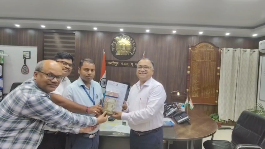 समस्तीपुर:सतर्कता और संवेदनशीलता की मिसाल,समस्तीपुर मंडल के लोको पायलटों ने सूझबूझ से बचाईं कई जिंदगियां,ड्यूटी के साथ मानवीय चेहरा 5