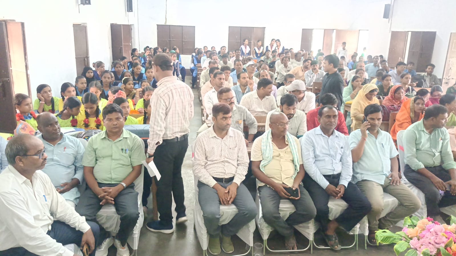 बछवाड़ा बीईओ निर्मला कुमारी को भावभीनी विदाई, नए प्रखंड शिक्षा पदाधिकारी संजीव कुमार यादव का भव्य स्वागत 4