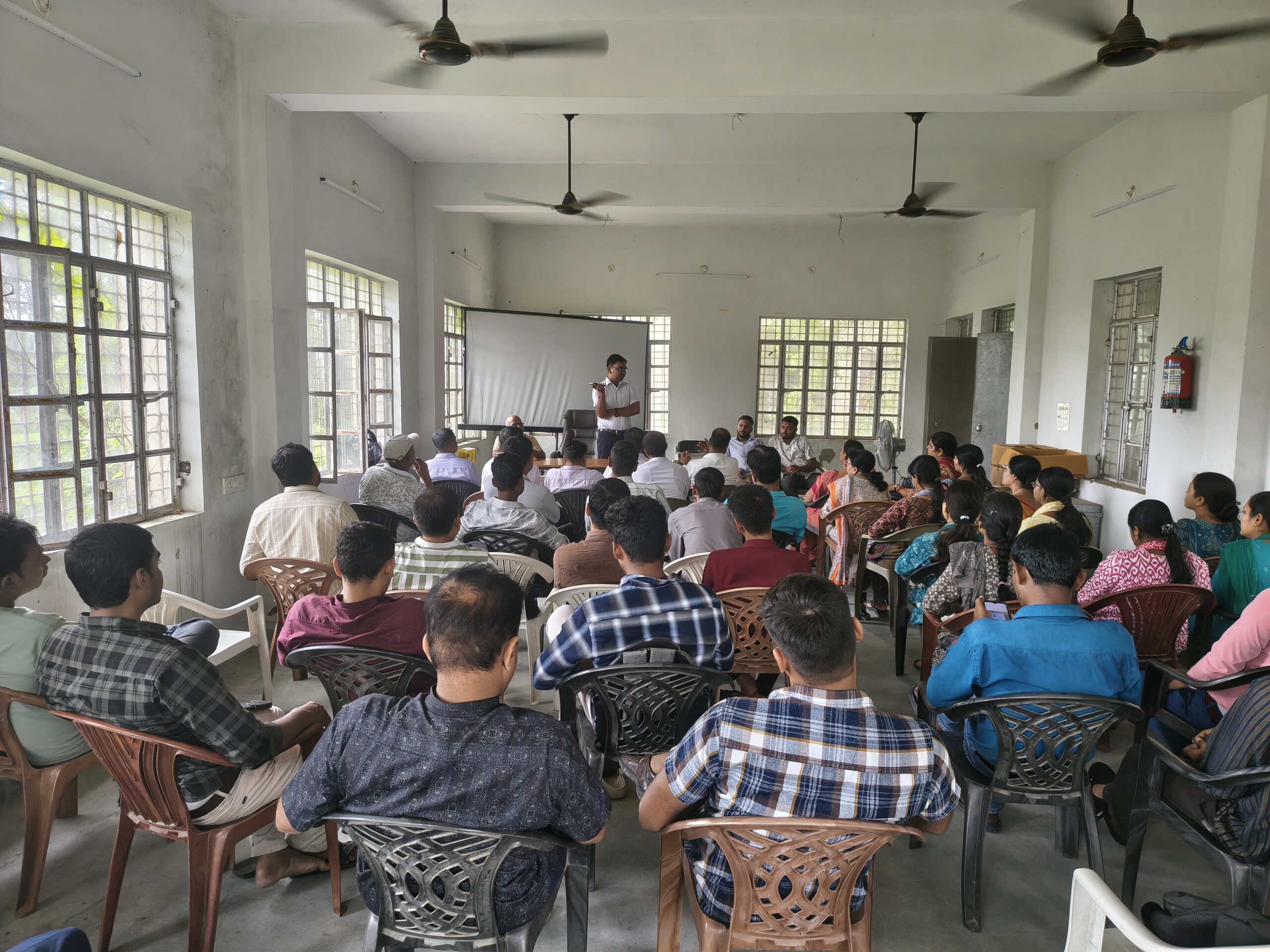 पीबीएल एवं इंस्पायर अवार्ड मानक का उन्मुखीकरण कार्यशाला आयोजित 2