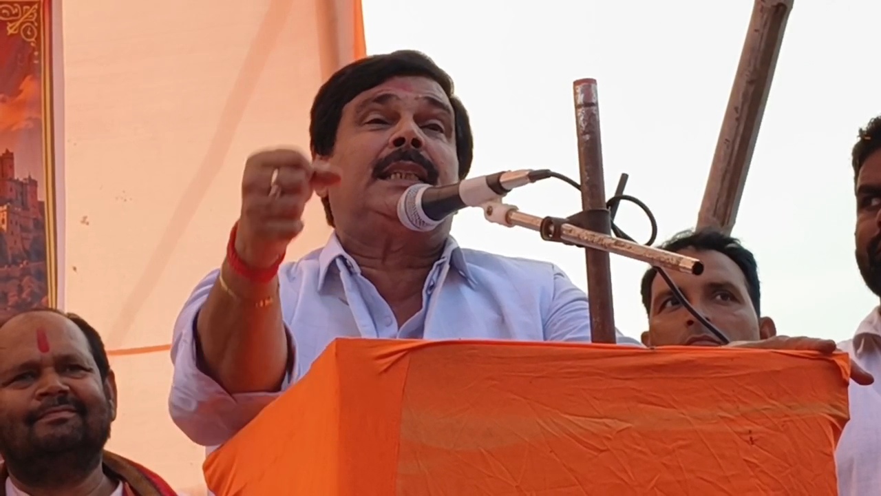 नालंदा: आनंद मोहन का बड़ा दावा, कहा- 'नीतीश कुमार को दरबारी बनाकर उनकी तपस्या का किया जा रहा शोषण' 4