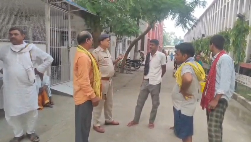 बेगूसराय रेलवे स्टेशन पर दर्दनाक हादसा: ट्रेन की चपेट में आने से दुग्ध कारोबारी की मौत, जांच में जुटी पुलिस 1