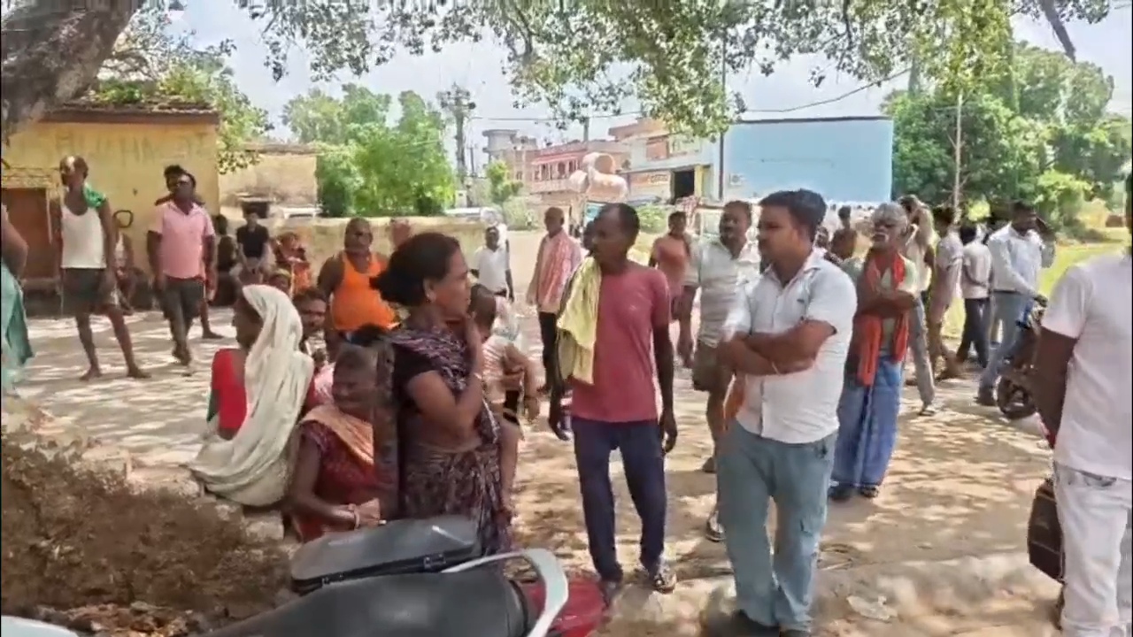 नालंदा: पंचायत भवन के पीछे वृद्ध का शव मिलने से इलाके में सनसनी, परिजनों ने हत्या का लगाया आरोप 4