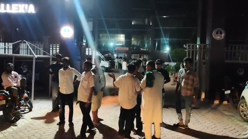बेगूसराय में राजद नेता और पूर्व जिला पार्षद सिकंदर अली को अपराधियों ने मारी गोली, हालत गंभीर 2