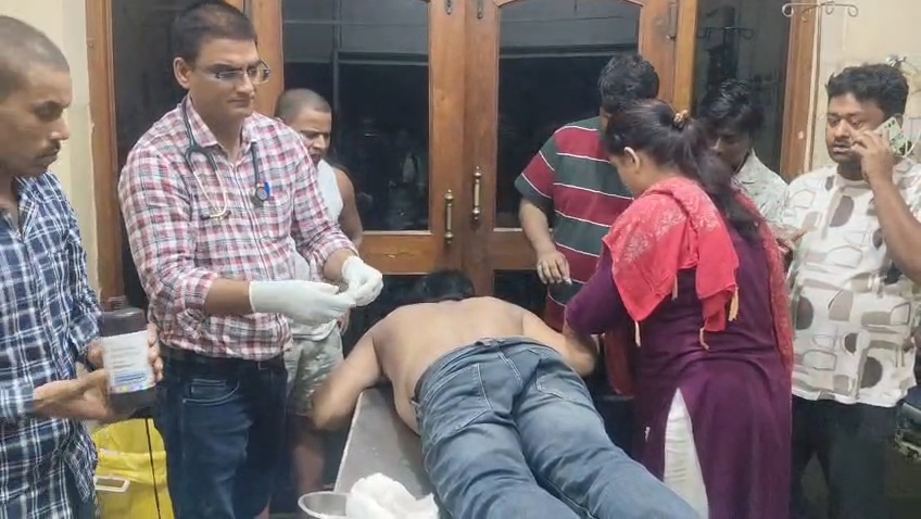 बेगूसराय में राजद नेता और पूर्व जिला पार्षद सिकंदर अली को अपराधियों ने मारी गोली, हालत गंभीर 1