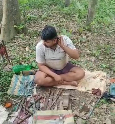 बेगूसराय में पुलिस और STF की बड़ी कार्रवाई: मिनी गन फैक्ट्री का भंडाफोड़, मुंगेर के कारीगरों समेत 3 गिरफ्तार 2