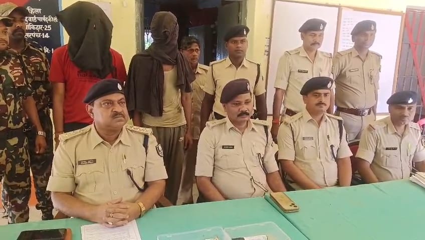 बेगूसराय के बलिया पुलिस के सामने सफाई, डीएसपी ने वायरल वीडियो को बताया भ्रामक; कहा- आरोपी सोनू-मोनू ने की थी फायरिंग 2