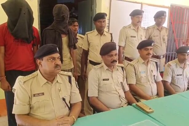 बेगूसराय के बलिया पुलिस के सामने सफाई, डीएसपी ने वायरल वीडियो को बताया भ्रामक; कहा- आरोपी सोनू-मोनू ने की थी फायरिंग 5