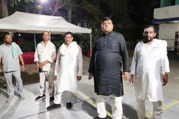 नीतीश कुमार को भारत रत्न की चर्चा पर राजद प्रवक्ता शक्ति सिंह यादव का तंज, कहा- 'उत्कृष्ट कार्य बताए सरकार बार बार पलटी मारने या राज्य को भारी कर्ज में डुबो देने के लिए मिलना चाहिए भारत रत्न सम्मान 1