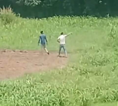 बेगूसराय: टॉप-10 अपराधी सोनू-मोनू की गिरफ्तारी विवाद की जांच तेज, अब फायरिंग का वीडियो वायरल 2