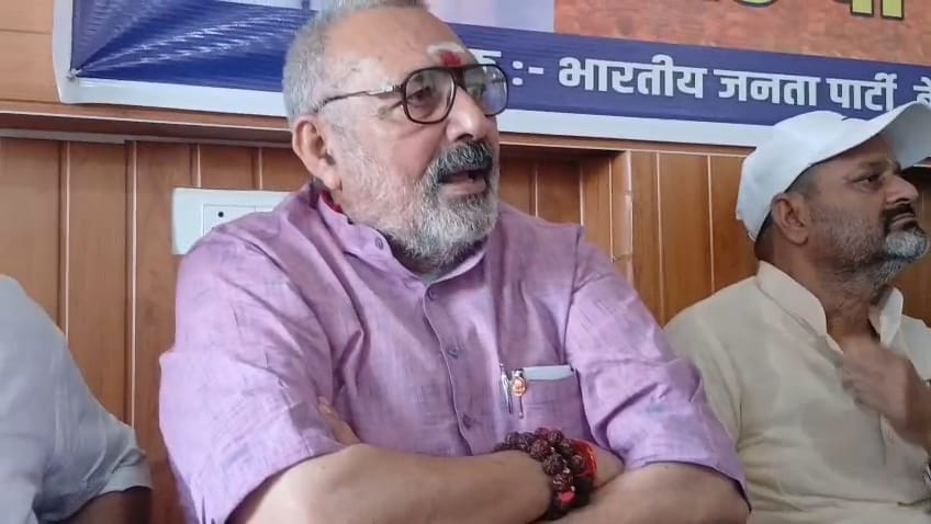 बेगूसराय में स्थापित होगी श्यामा प्रसाद मुखर्जी की प्रतिमा: गिरिराज सिंह ने नेहरू सरकार पर साधा निशाना 8