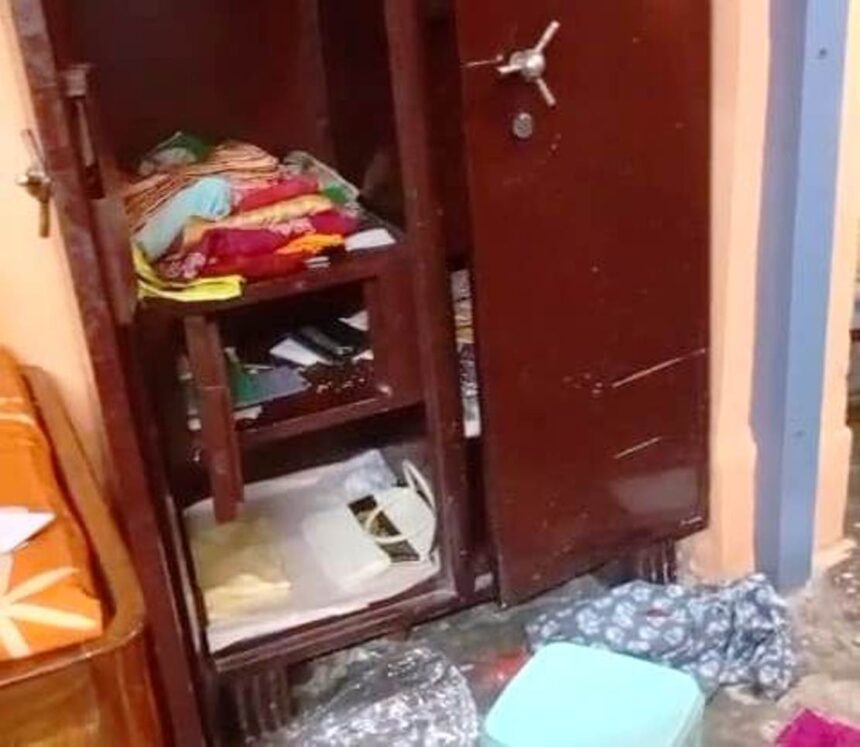 समस्तीपुर: दिनदहाड़े रेलवे क्वार्टर में बड़ी चोरी, लाखों के जेवरात और नकदी लेकर फरार हुए बदमाश 1