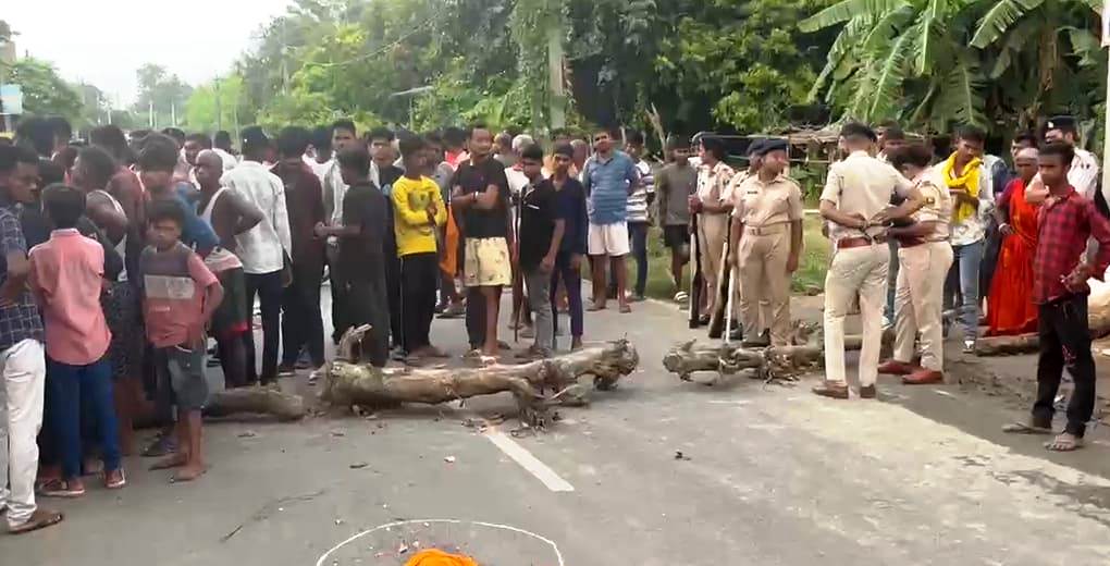बेगूसराय में दर्दनाक हादसा: तेज रफ्तार हाइवा ने 5 वर्षीय मासूम को कुचला, मौके पर ही मौत 5
