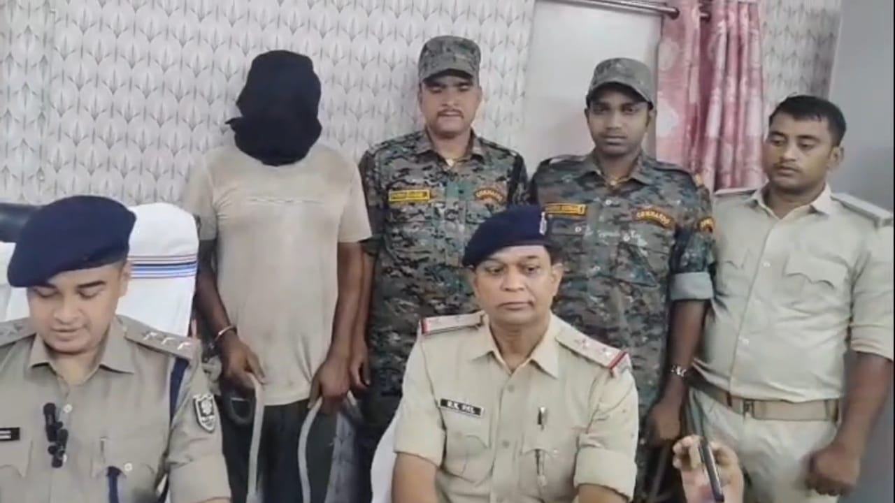 नालंदा में अवैध मिनीगन फैक्ट्री का भंडाफोड़, STF और इस्लामपुर पुलिस की संयुक्त कार्रवाई, सुहावनपुर सुढ़ी गांव में लोहे के कारखाने की आड़ में बन रहे थे हथियार, एक गिरफ्तार 5