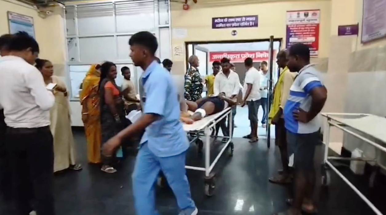 नालंदा: भूमि विवाद में दो पक्षों के बीच मारपीट और गोलीबारी, युवक के पैर में लगी गोली 3