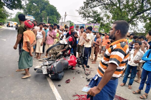 बछवाड़ा के एनएच 28 पर दो बाइक के आमने सामने टक्कर में दोनों बाइक चालक की मौत, दो सवार सवार घायल 3