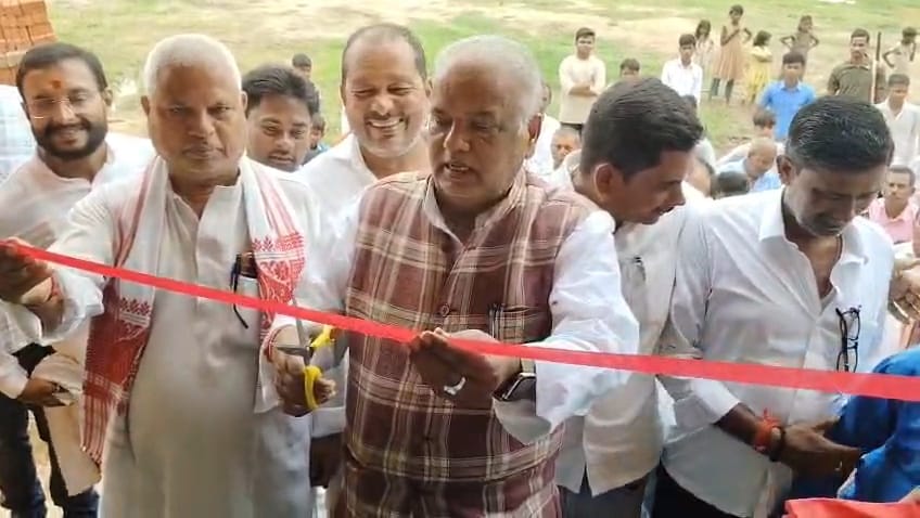 बांकीपुर उपचुनाव पर ग्रामीण विकास मंत्री श्रवण कुमार का बड़ा दावा, बोले- BJP प्रत्याशी नीरज कुमार सिन्हा की होगी जीत, बाकी की होगी जमानत जब्त 1