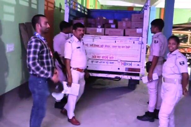 समस्तीपुर: उत्पाद विभाग की बड़ी कार्रवाई,कल्याणपुर में पिकअप वाहन से 15 लाख की विदेशी शराब बरामद, चालक गिरफ्तार 9