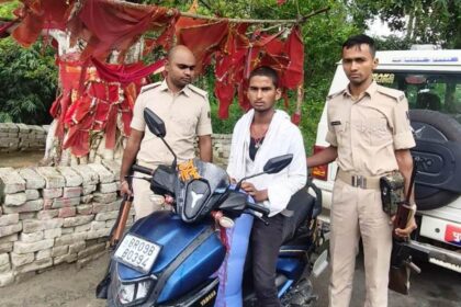 भगवानपुर में वाहन जांच के दौरान 80 लीटर देसी शराब के साथ स्कूटी सवार तस्कर गिरफ्तार 12