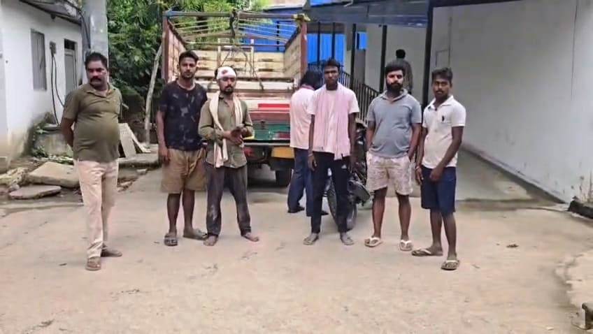बेगूसराय में दबंगई: एसी लगवाने के विवाद में बुजुर्ग की पीट-पीटकर हत्या, बीच-बचाव करने पहुंचे परिवार के आधा दर्जन लोग गंभीर रूप से घायल 6