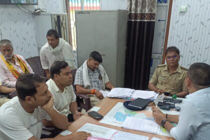 वीरपुर अंचल कार्यालय में लगा जनता दरबार: भूमि विवाद के चार पुराने मामलों में हुई सुनवाई, एक का आपसी सहमति से हुआ निष्पादन 6
