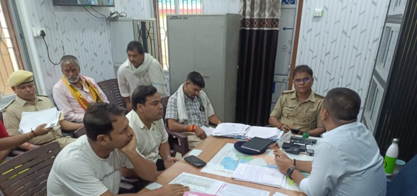 वीरपुर अंचल कार्यालय में लगा जनता दरबार: भूमि विवाद के चार पुराने मामलों में हुई सुनवाई, एक का आपसी सहमति से हुआ निष्पादन 1
