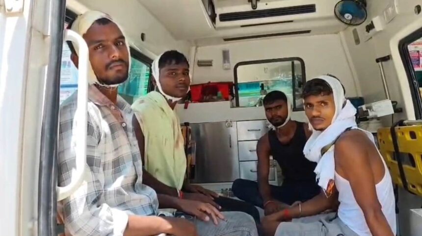 नालंदा में कलश यात्रा के दौरान दो पक्षों में हुई जमकर मारपीट,डीजे बजाने को लेकर हुई झड़प, झड़प में आठ लोग हुए जख्मी 1