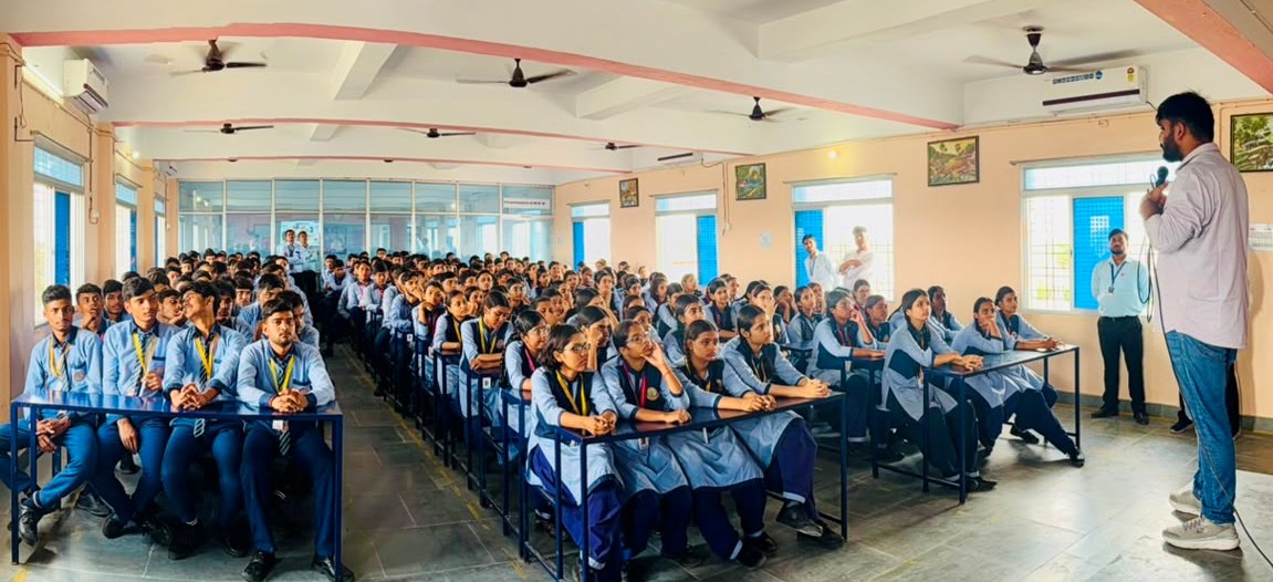 सेंट पॉल पब्लिक स्कूल, तेघड़ा में विद्यार्थियों को साइबर सुरक्षा एवं उत्तरदायी AI उपयोग के प्रति किया गया जागरूक 8