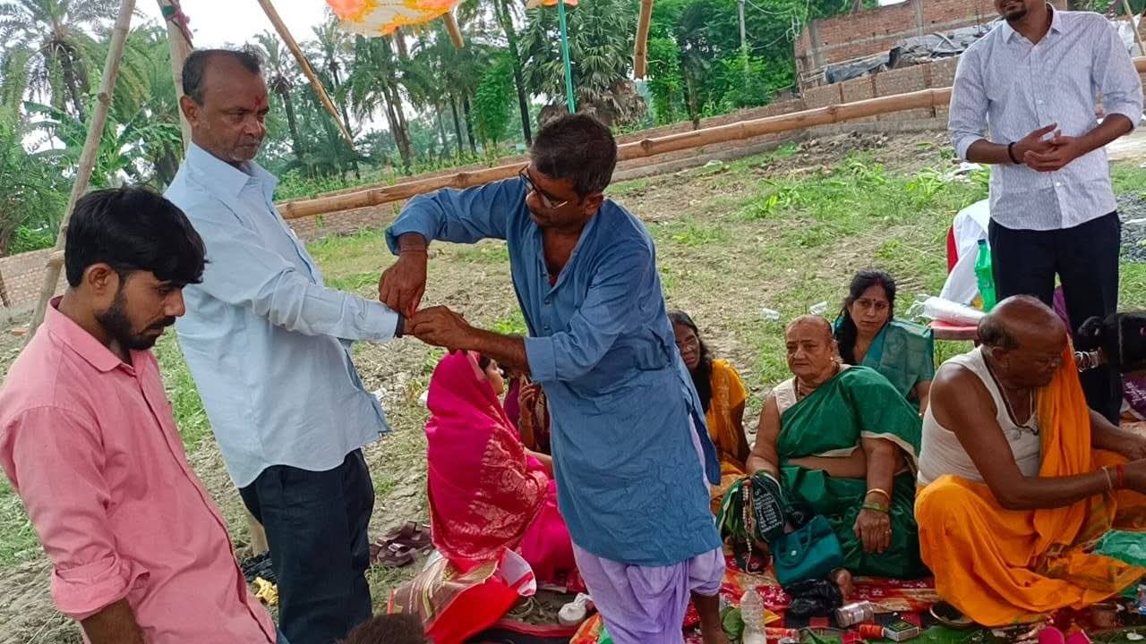 समस्तीपुर: कल्याणपुर में गुरुकुल ग्रुप ऑफ इंस्टीट्यूशन की नई शाखा के लिए भूमिपूजन संपन्न, शिक्षाविद् व गणमान्य रहे मौजूद 3
