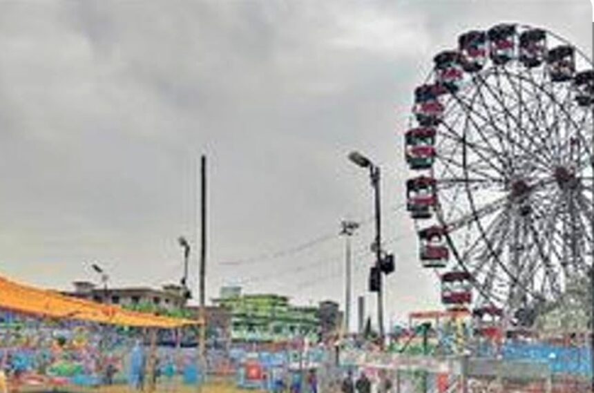 समस्तीपुर: रोसड़ा के बड़ी दुर्गा स्थान पर 'डिज्नीलैंड मेला' शुरू, सुरक्षा के लिए लगाए गए CCTV कैमरे 1