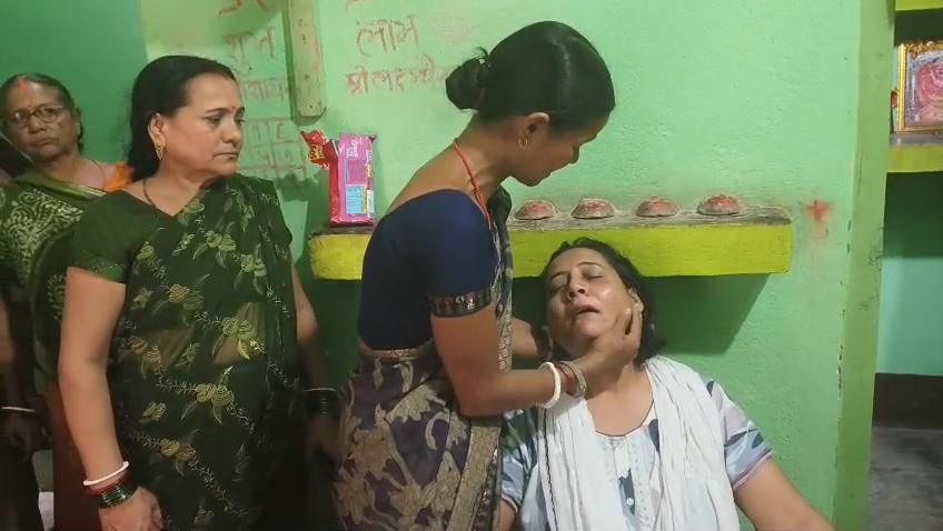 नालंदा में आधी रात डकैती का तांडव, बीज व्यवसायी के घर से एक करोड़ 15 लाख की हुई डकैती, परिवार को बंधक बनाकर की डकैती 4