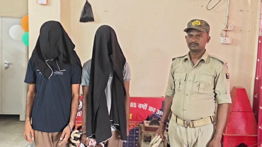 नालंदा: देवीसराय खाद व्यवसायी के घर 1.25 करोड़ डकैती मामले में दो और आरोपी छत्तीसगढ़ से गिरफ्तार, 4 लाख 72 हजार रुपए और सोने के कई आभूषण बरामद  1