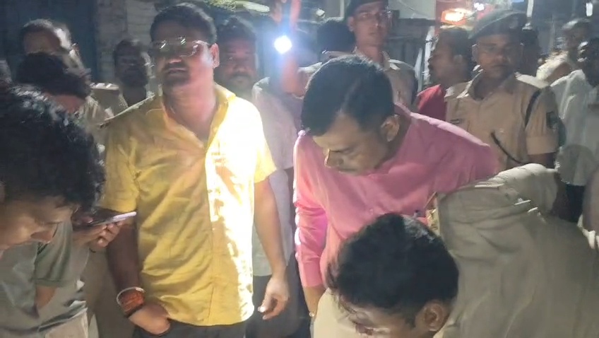 बरौनी में ताड़ी खाने में नाबालिग की पीट-पीटकर हत्या, परिजनों ने सड़क जाम कर काटा बवाल 3