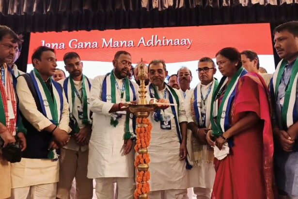 नालंदा: राजगीर में तीन दिवसीय विमर्श शिविर में उपेंद्र कुशवाहा ने की नीतीश कुमार के विकास कार्यों पर धन्यवाद प्रस्ताव की अपील, नीतीश कुमार की राजनीतिक विरासत आगे बढ़ाने का दावा, कुशवाहा ने बताया RLM को दावेदार 3