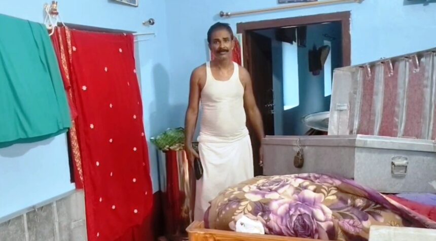 नालंदा: हरनौत के रूपसपुर गांव में 48 घंटे में दूसरी बार हुई बड़ी चोरी, जदयू नेता संजयकांत सिन्हा के घर लाखों की चोरी, जांच में जुटी पुलिस 1