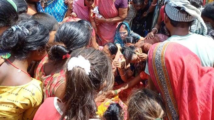 बेंगलूर में मजदुर की मौत,शव गांव पहुंचते ही परीजनो में मचा कोहराम 2