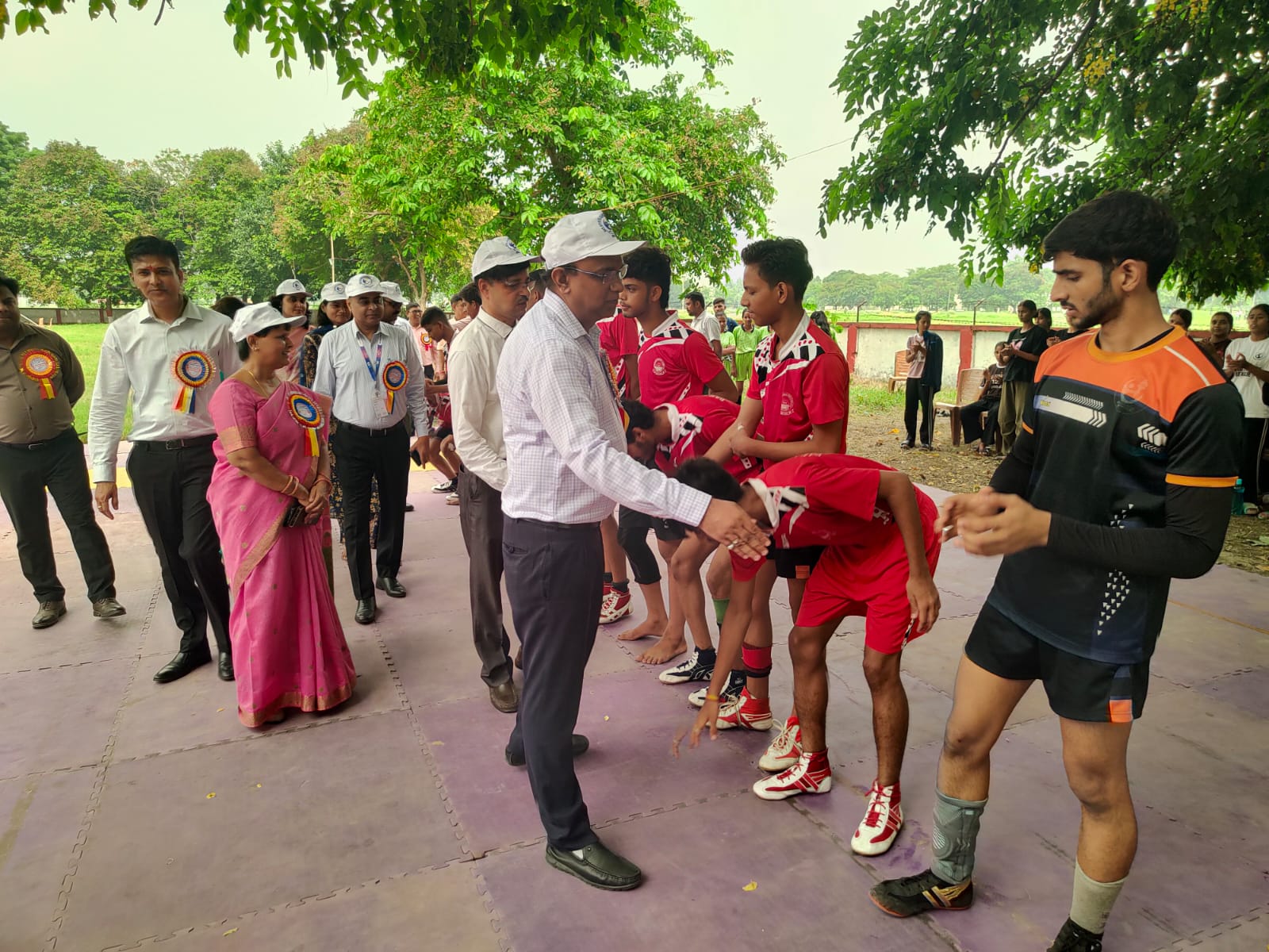 खेल कला है,खेल शारीरिक वो मानसिक रूप से ही दुरुस्त बनाने के साथ-साथ हमें जीवन की बहुमूल्यता से अवगत कराता है- नितिन सक्सेना 4